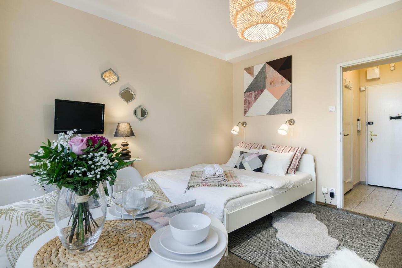 Old Town Studio Apartment Prague Ngoại thất bức ảnh